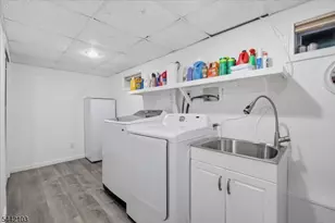 18 Stern Pl, Woodbridge Township, NJ 08863 - Photo 24