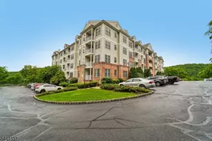 6214 Brookhaven Court, Riverdale, NJ 07457 - Photo 2