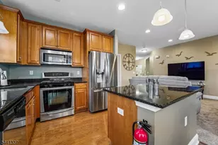 6214 Brookhaven Court, Riverdale, NJ 07457 - Photo 14