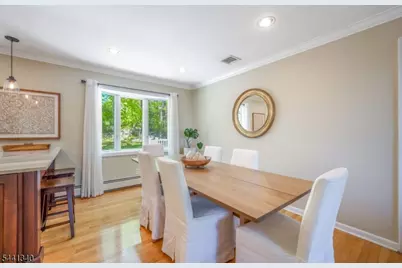 42 Chilton St, Bernardsville, NJ 07924 - Photo 10