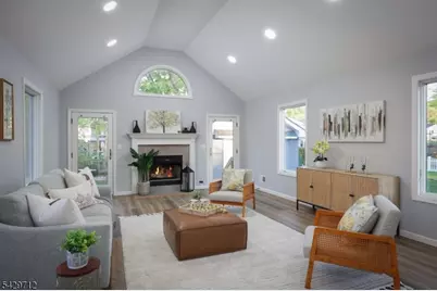 81 Hutchinson St, Clark Township, NJ 07066 - Photo 14