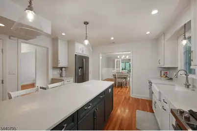 220 Wychwood Road, Westfield, NJ 07090 - Photo 10