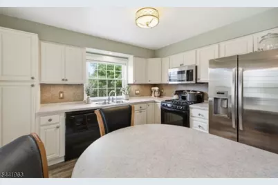 45 Rhea Run, Hampton Township, NJ 07860 - Photo 12