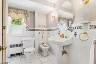 240 Summit Rd, Mountainside, NJ 07092 - Photo 16