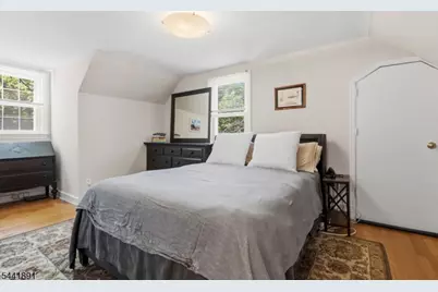 240 Summit Rd, Mountainside, NJ 07092 - Photo 12