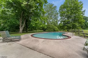 5 Brookfield Way, Mendham, NJ 07945 - Photo 8