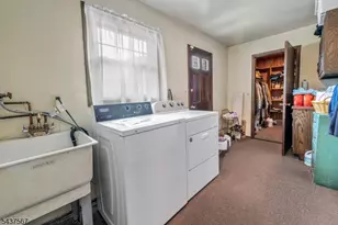 7 Glendale Ln, Fairfield, NJ 07004 - Photo 30