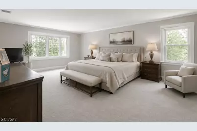 7 Glendale Ln, Fairfield, NJ 07004 - Photo 16