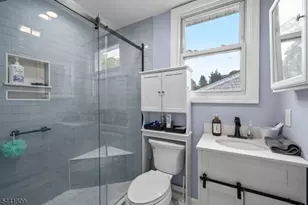 207 Van Winkle Ave, Nutley, NJ 07110 - Photo 14