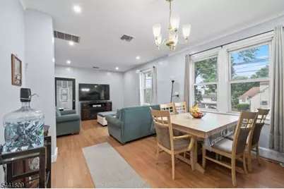 207 Van Winkle Ave, Nutley, NJ 07110 - Photo 10
