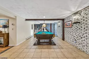 13 Skyline Dr, Warren Township, NJ 07059 - Photo 20