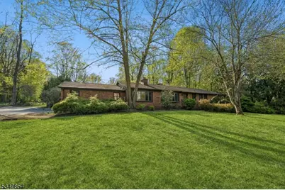 13 Skyline Dr, Warren Township, NJ 07059 - Photo 36