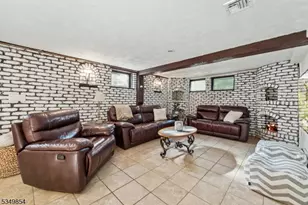 13 Skyline Dr, Warren Township, NJ 07059 - Photo 18
