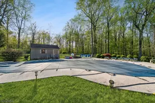 13 Skyline Dr, Warren Township, NJ 07059 - Photo 28