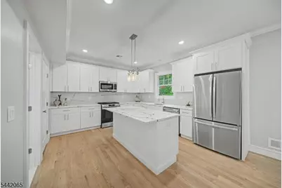 21 Willow Ave, Randolph Township, NJ 07869 - Photo 12