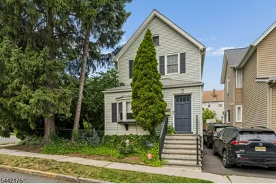 33 Myrtle Ave, Nutley, NJ 07110 - Photo 2
