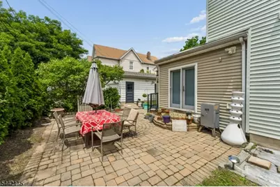 33 Myrtle Ave, Nutley, NJ 07110 - Photo 34