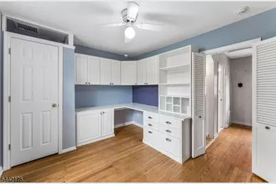 33 Myrtle Ave, Nutley, NJ 07110 - Photo 24