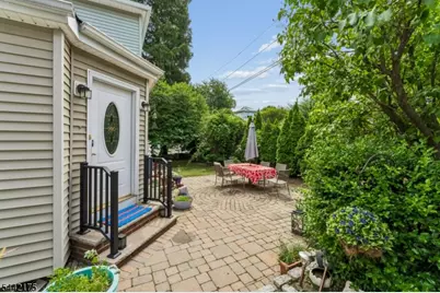 33 Myrtle Ave, Nutley, NJ 07110 - Photo 32