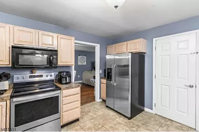 13 Cranberry Ledge Rd, Byram Township, NJ 07821 - Photo 10
