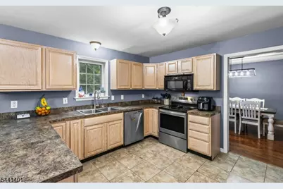 13 Cranberry Ledge Rd, Byram Township, NJ 07821 - Photo 8