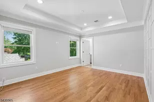 37 Burnet St, Livingston, NJ 07039 - Photo 32