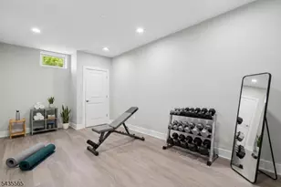 37 Burnet St, Livingston, NJ 07039 - Photo 38