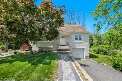 6 Waughaw Rd, Montville Township, NJ 07082 - Photo 1