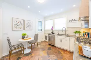 16 Upper Mountain Ave, Montclair, NJ 07042 - Photo 12