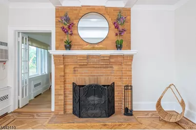 16 Upper Mountain Ave, Montclair, NJ 07042 - Photo 4