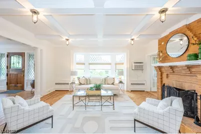 16 Upper Mountain Ave, Montclair, NJ 07042 - Photo 4