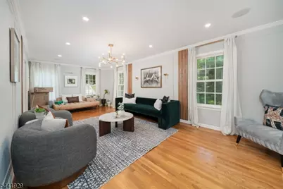 69 Penwood Dr, New Providence, NJ 07974 - Photo 4
