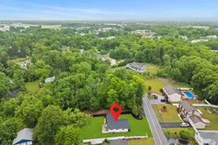 100 Pier Ln, Fairfield, NJ 07004 - Photo 24