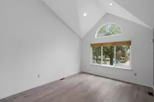 450 Vanderveer Rd, Bridgewater, NJ 08807 - Photo 4