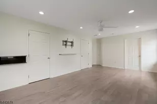 450 Vanderveer Rd, Bridgewater, NJ 08807 - Photo 22