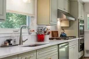 13 Forest Rd, Maplewood, NJ 07040 - Photo 12