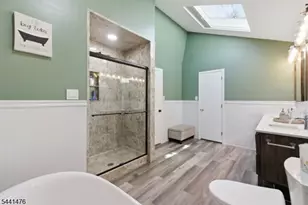 30 Willow Brook Ln, Clinton Township, NJ 08801 - Photo 28