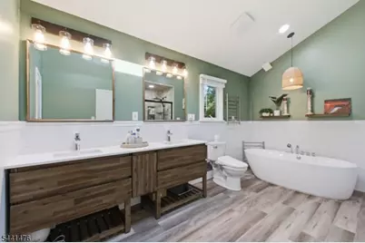 30 Willow Brook Ln, Clinton Township, NJ 08801 - Photo 26