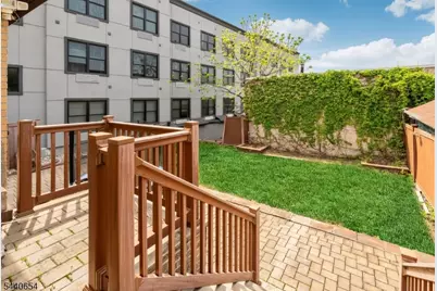 50 Spruce Ave, Ridgefield, NJ 07660 - Photo 22