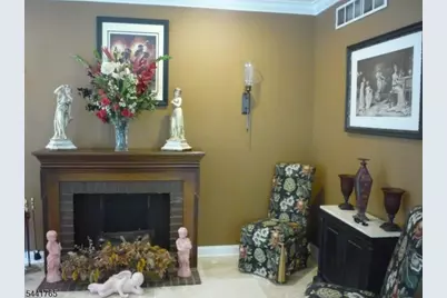 218 Maxwell Ave, Hightstown, NJ 08520 - Photo 4