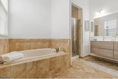 46 Andover Dr, South Brunswick Township, NJ 08824 - Photo 12