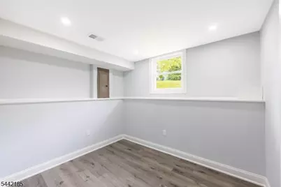 8 Sherwood Pl, Wharton, NJ 07885 - Photo 14