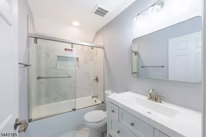 8 Sherwood Pl, Wharton, NJ 07885 - Photo 10