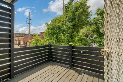 112 9th Ave W, Newark, NJ 07107 - Photo 12
