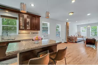 112 9th Ave W, Newark, NJ 07107 - Photo 2