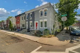 112 9th Ave W, Newark, NJ 07107 - Photo 18