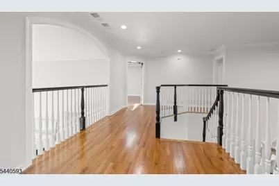 33 Fox Run, North Caldwell, NJ 07006 - Photo 24