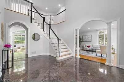 33 Fox Run, North Caldwell, NJ 07006 - Photo 4