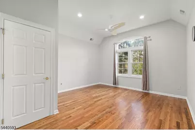 33 Fox Run, North Caldwell, NJ 07006 - Photo 34