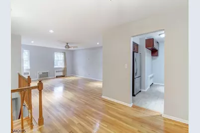 28 Wedgewood Dr #42, Verona, NJ 07044 - Photo 4